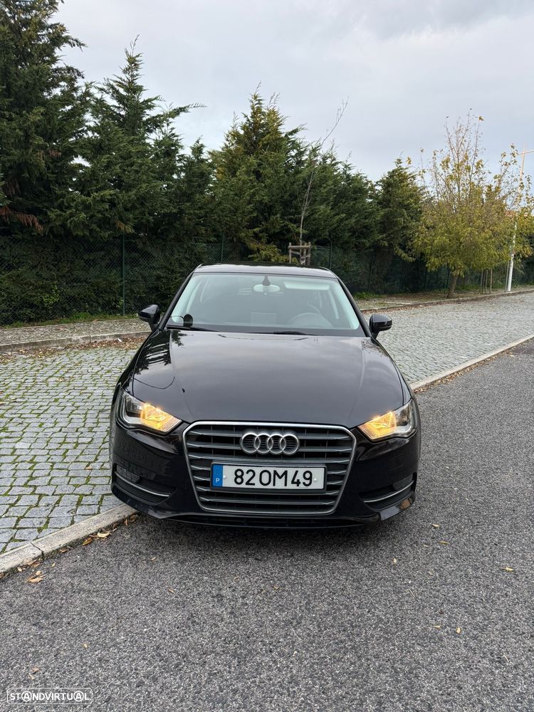 Audi A3 Sportback 1.6 TDI Attraction Ultra - 3