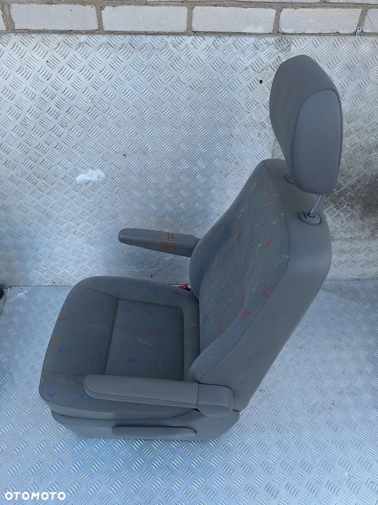 FOTEL LEWY PRZÓD KIEROWCY PODŁOKIETNIKI VW TRANSPORTER T5 CARAVELLE - 3