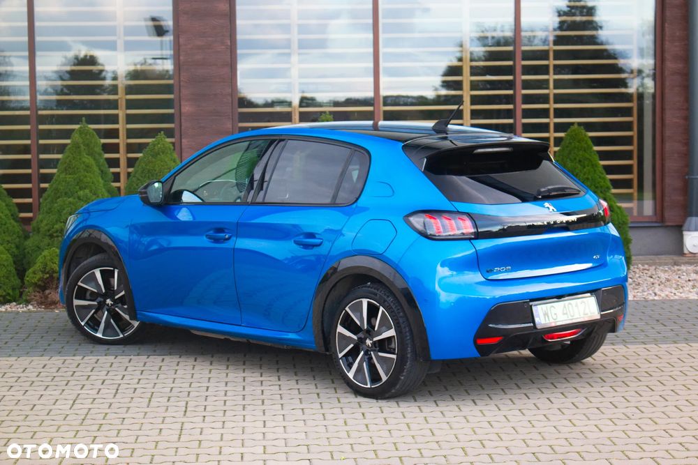 Peugeot 208 e-208 GT Line - 13