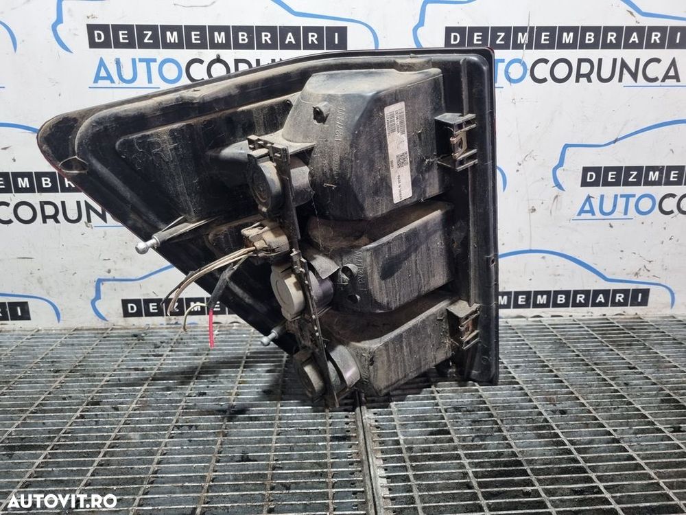 Stop Dreapta Jeep Grand Cherokee III 2005 - 2010 SUV 4 Usi (1038) Bec clasic - 2