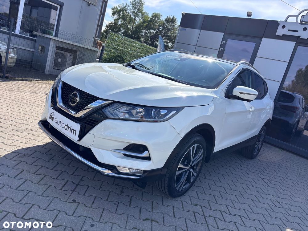 Nissan Qashqai 1.3 DIG-T N-Connecta - 4