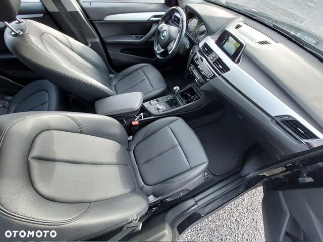 BMW X1 sDrive18i Advantage - 29