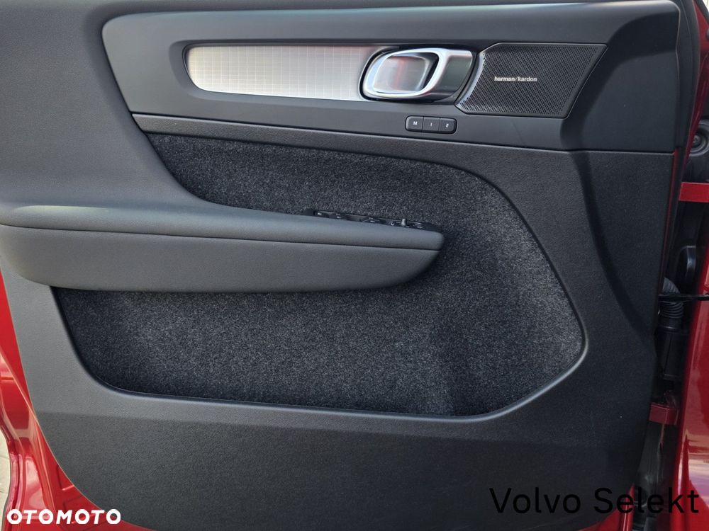 Volvo XC 40 - 15
