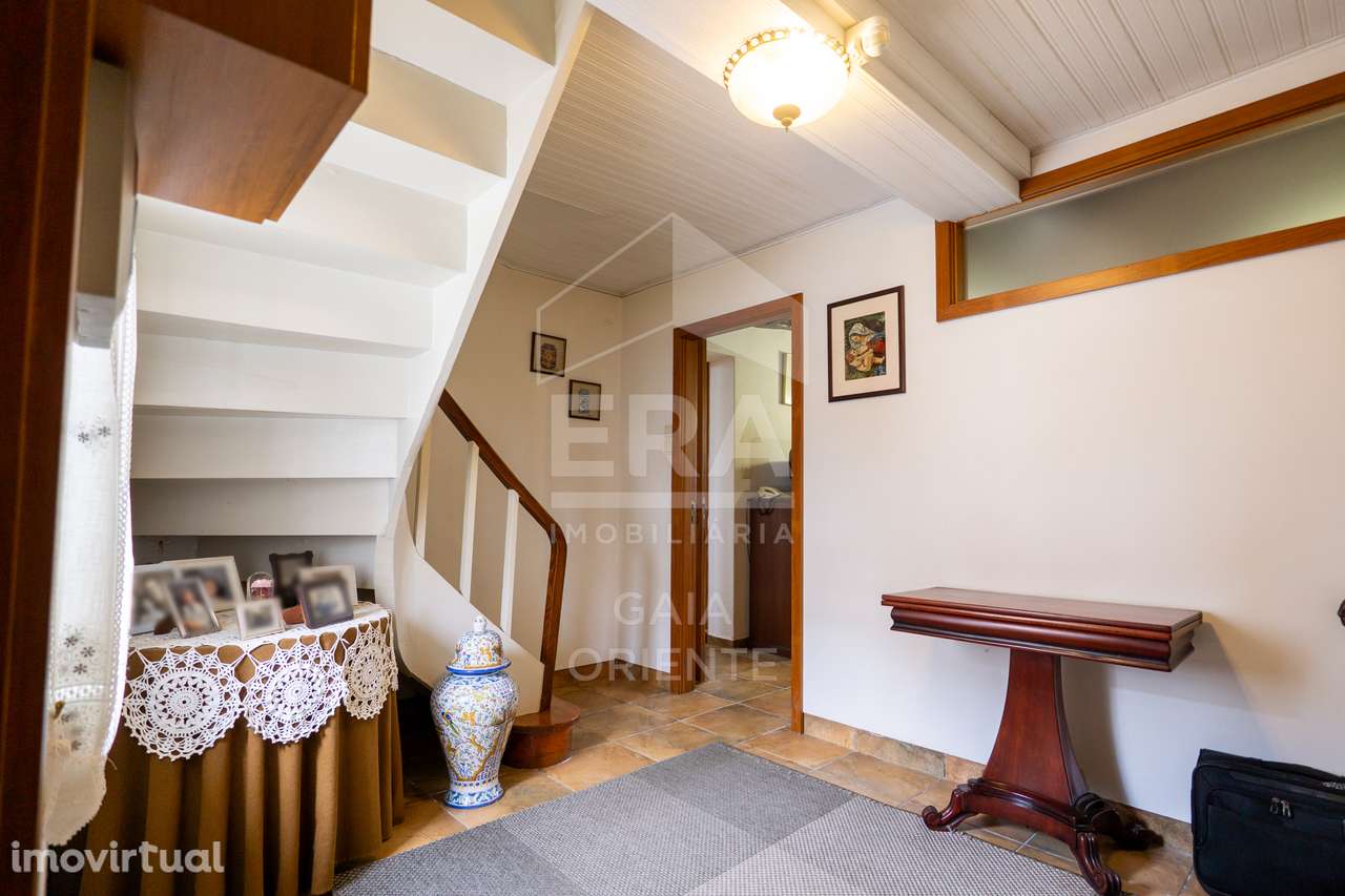 Moradia Isolada T3 de estilo tradicional em Olival - Grande imagem: 3/55