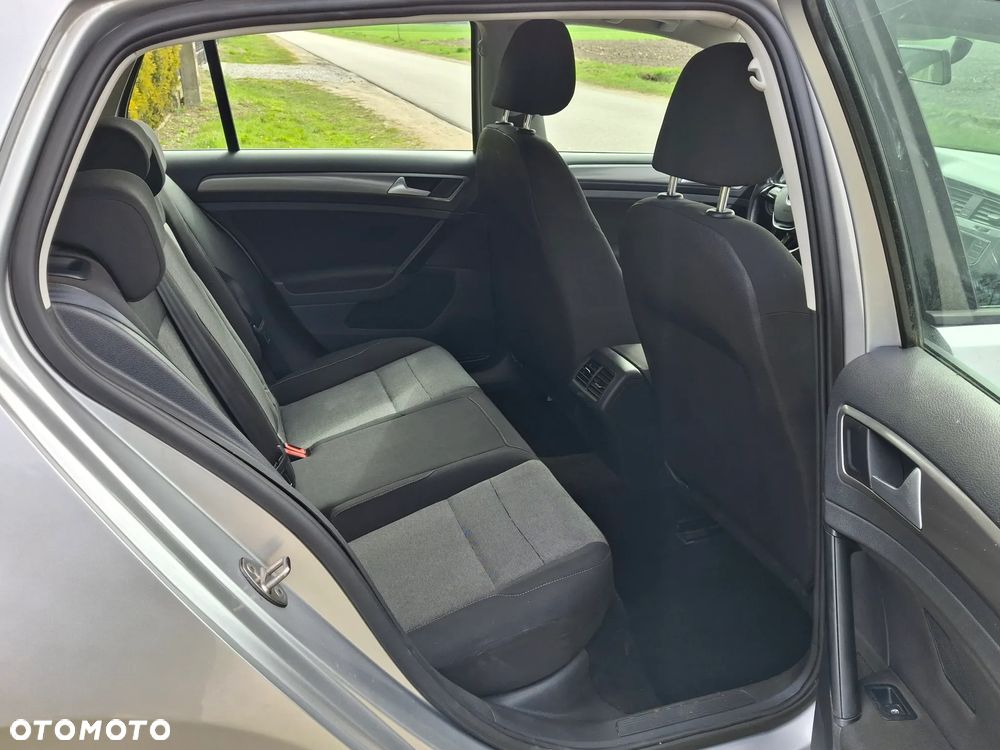 Volkswagen Golf 1.2 TSI BlueMotion Technology Comfortline - 9