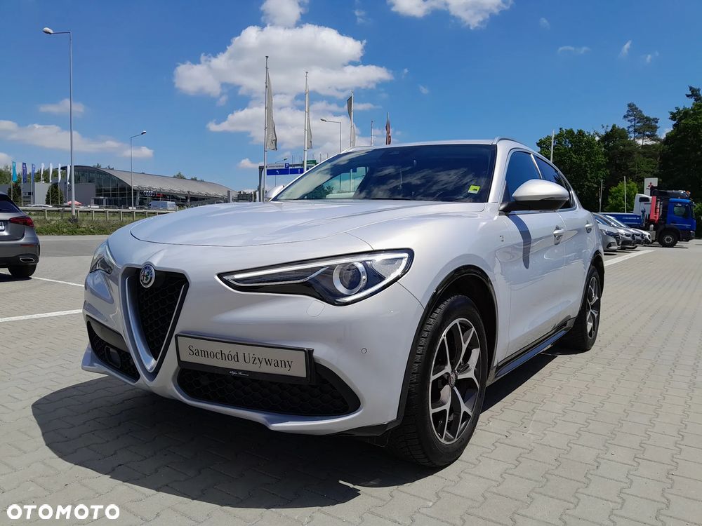 Alfa Romeo Stelvio 2.0 Turbo Veloce TI Q4 - 2