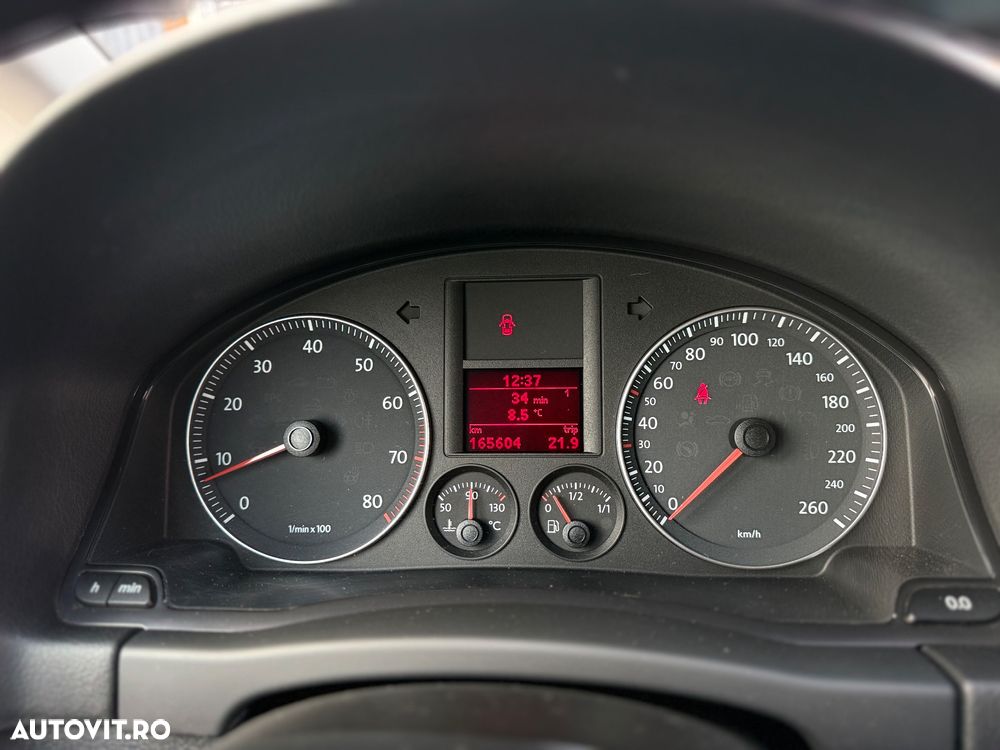 Volkswagen Golf Plus 1.4 TSI Tour Edition - 12