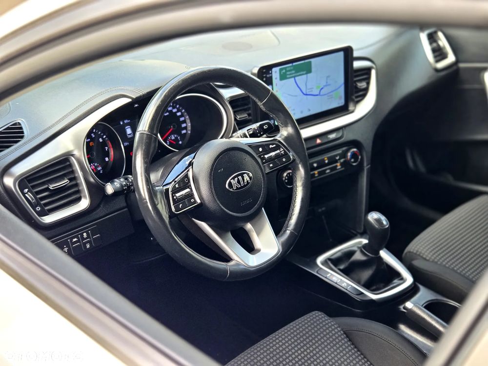 Kia Ceed 1.0 T-GDI M - 29