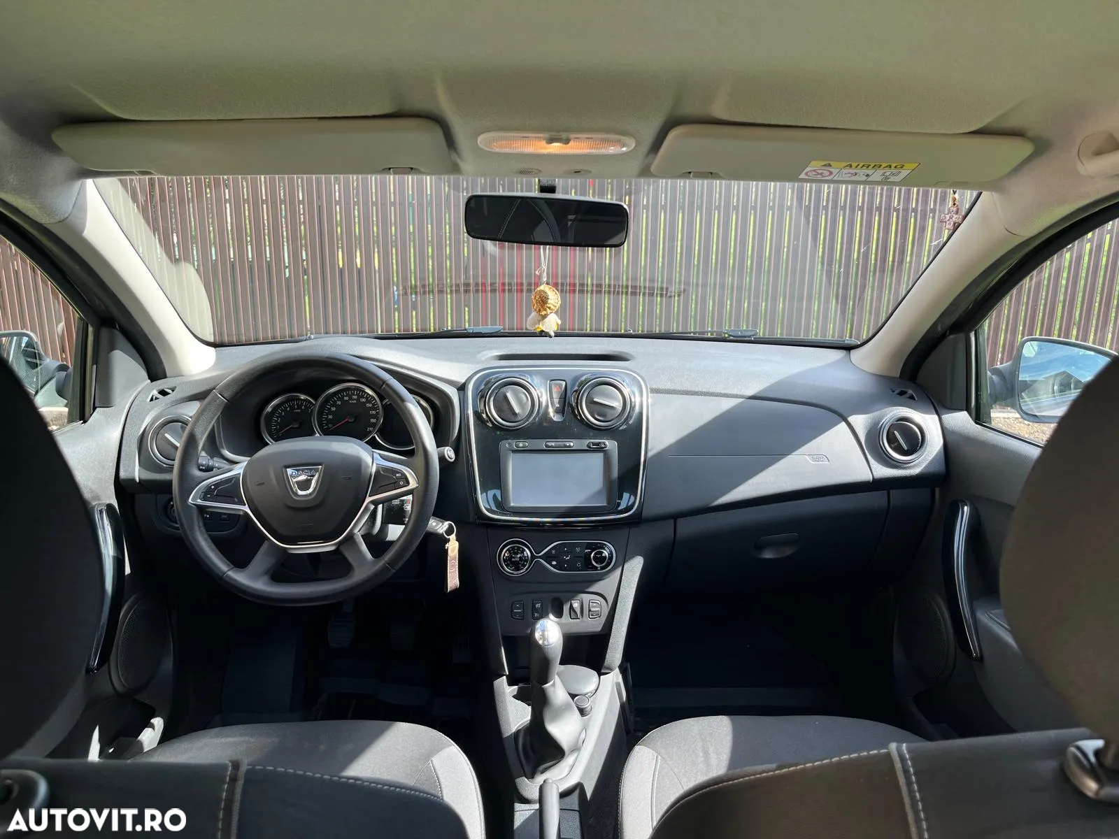 Dacia Logan - 16