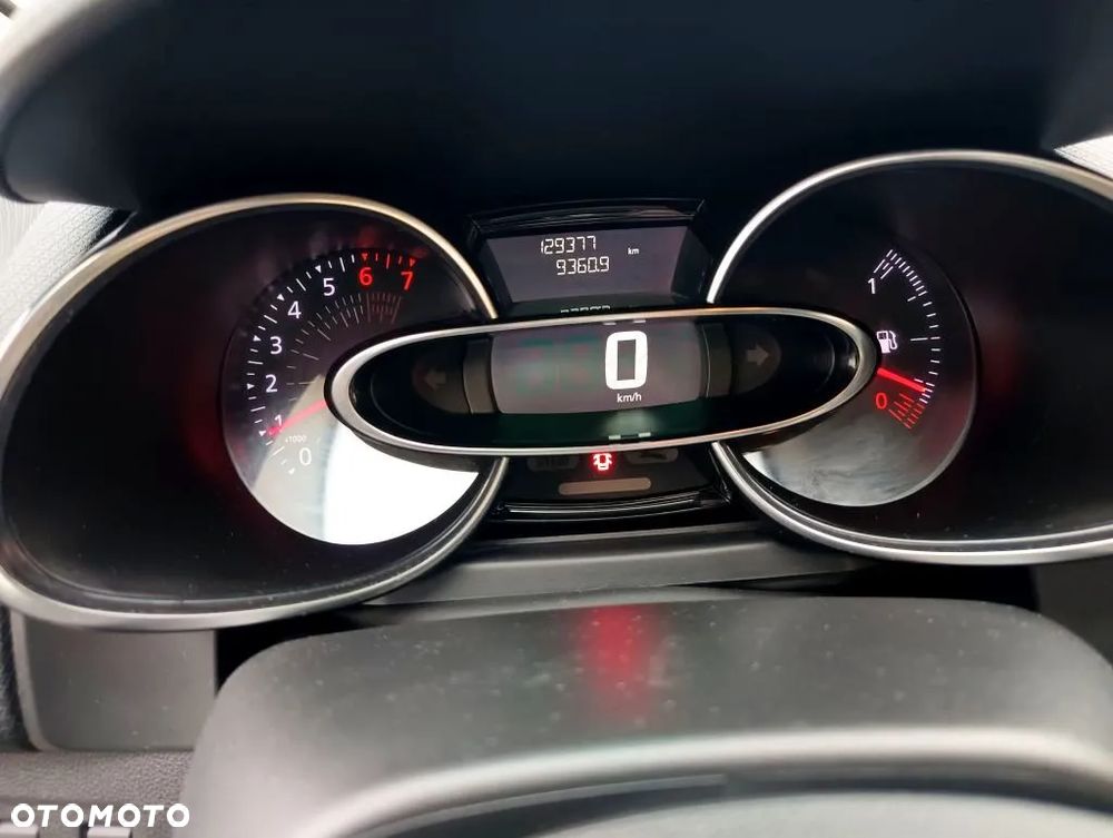 Renault Clio 1.2 16V Limited EU6 - 18