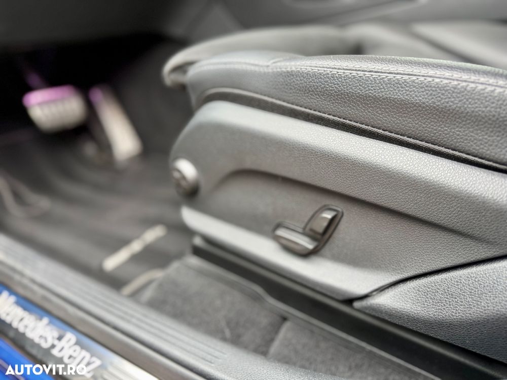 Mercedes-Benz GLC Coupe 300 de 4Matic 9G-TRONIC AMG Line - 22