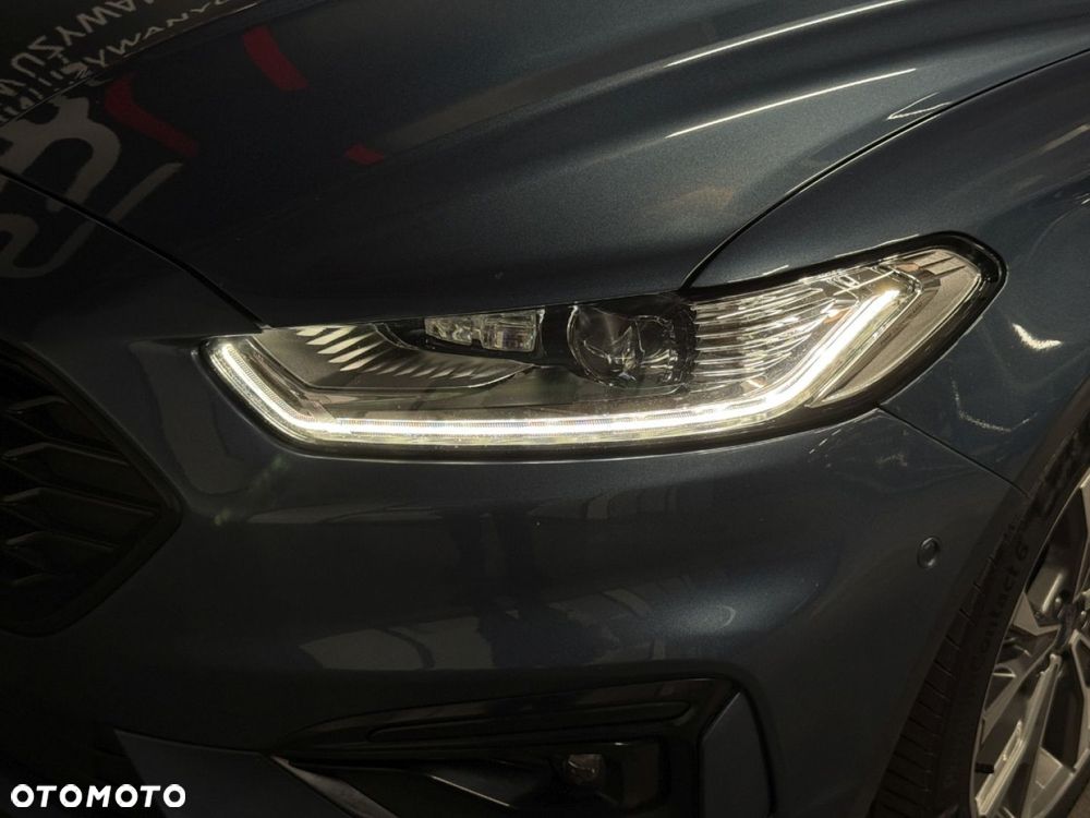 Ford Mondeo - 39