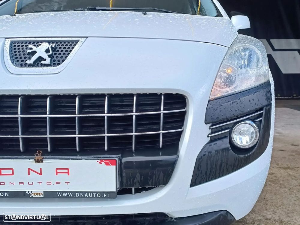 Peugeot 3008 1.6 HDi Premium - 16