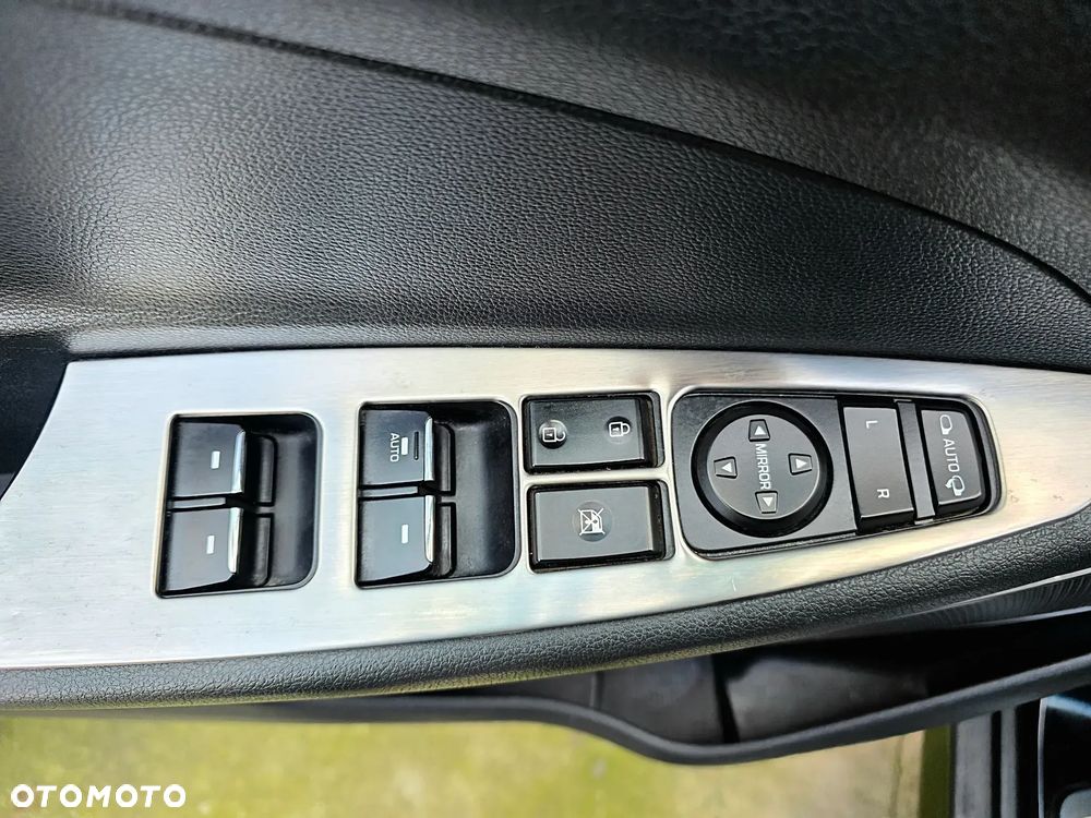Hyundai Tucson 2.0 CRDI Premium 4WD - 18