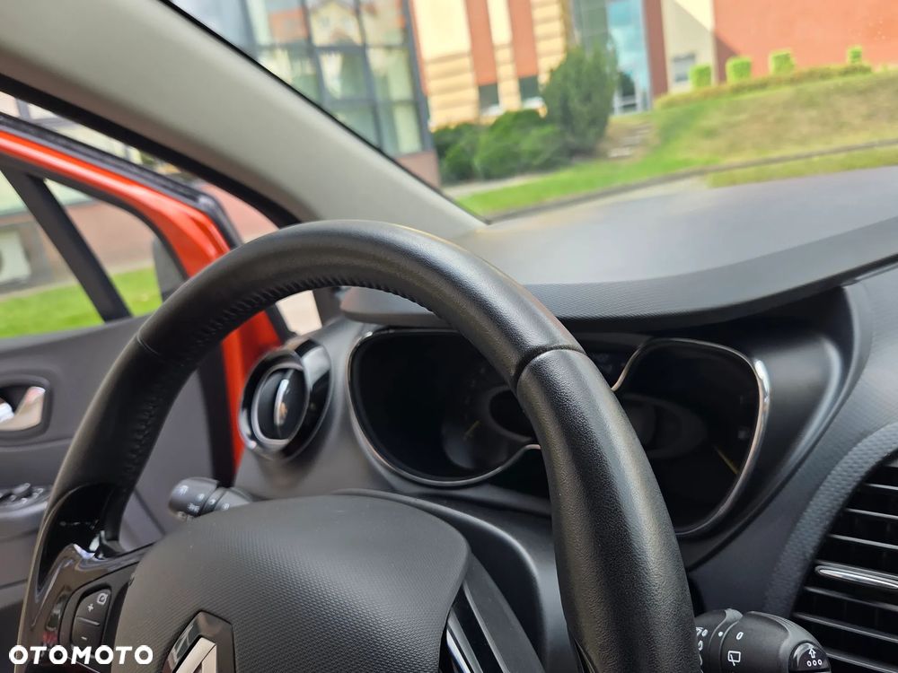 Renault Captur ENERGY TCe 90 Experience - 30