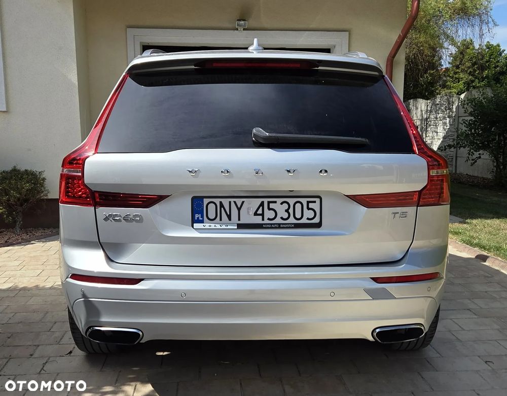 Volvo XC 60 T5 Momentum - 2