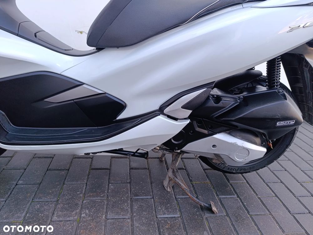 Honda PCX - 13