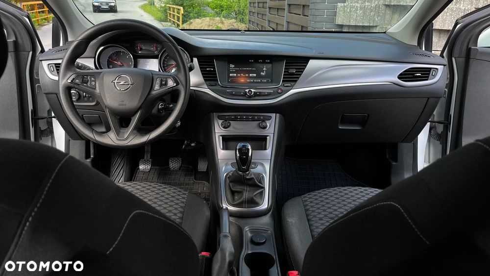 Opel Astra 1.5 D Start/Stop Business Edition - 6