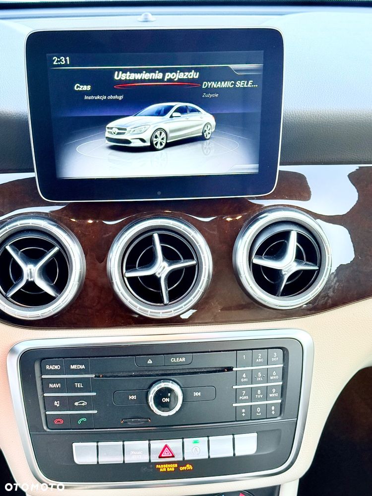 Mercedes-Benz CLA 250 4-Matic AMG Line - 36