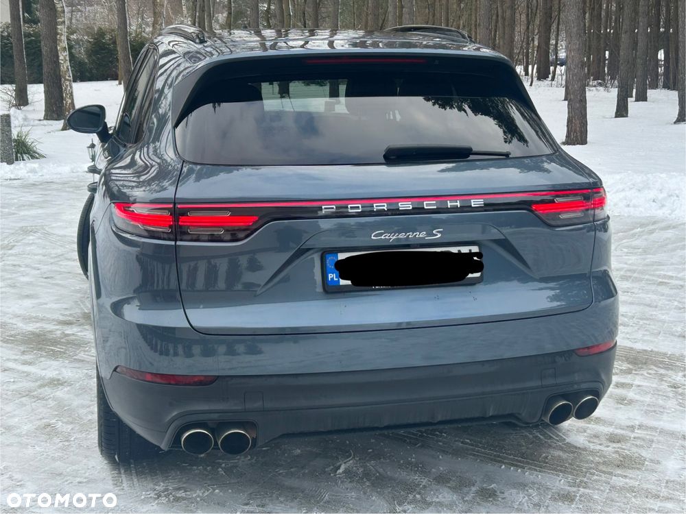 Porsche Cayenne S - 5