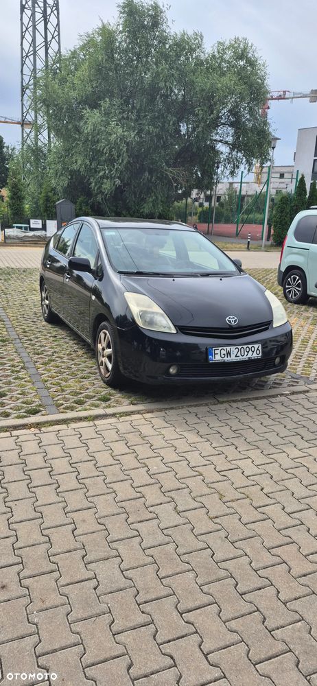 Toyota Prius - 15