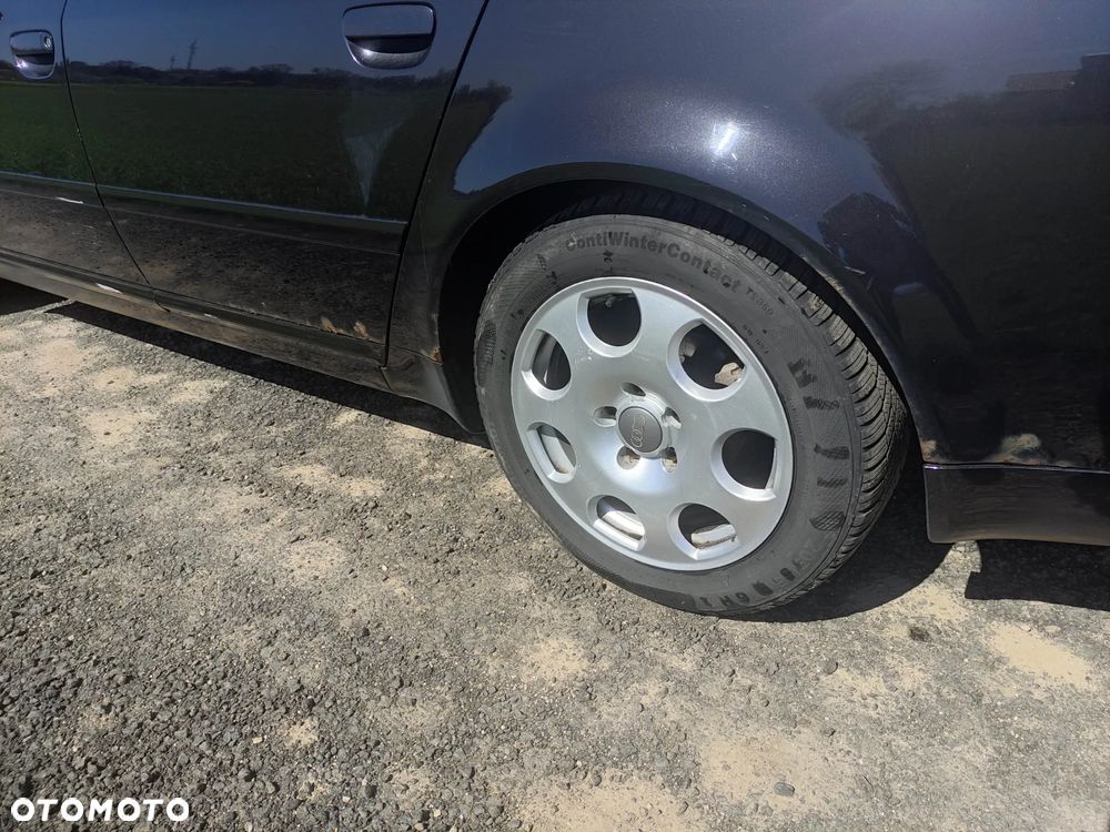 Audi A6 Avant 2.4 - 15