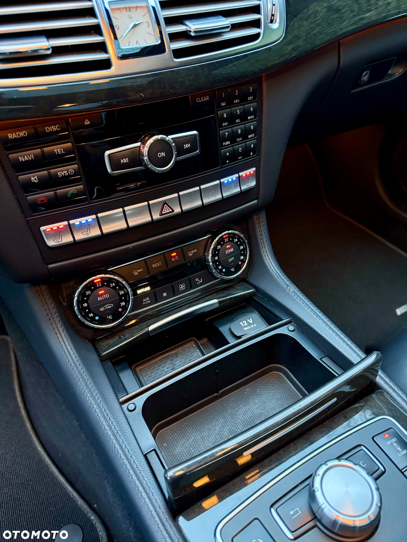 Mercedes-Benz CLS 350 CDI 4-Matic BlueEff - 13