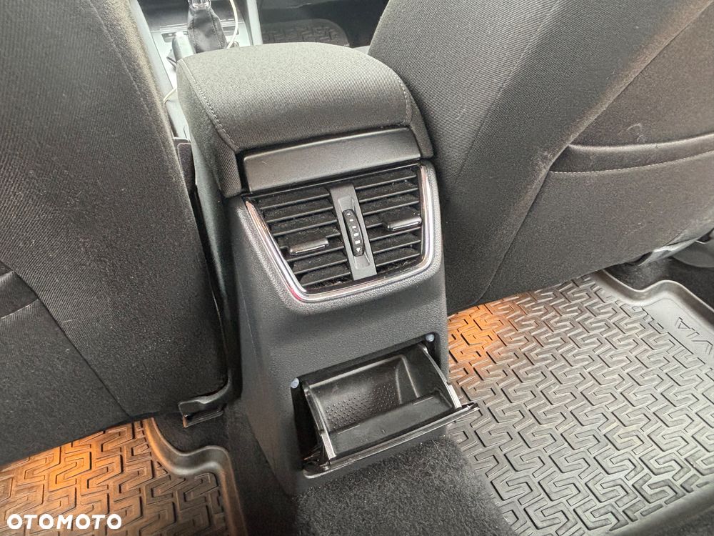 Skoda Octavia 1.5 TSI ACT Ambition - 31