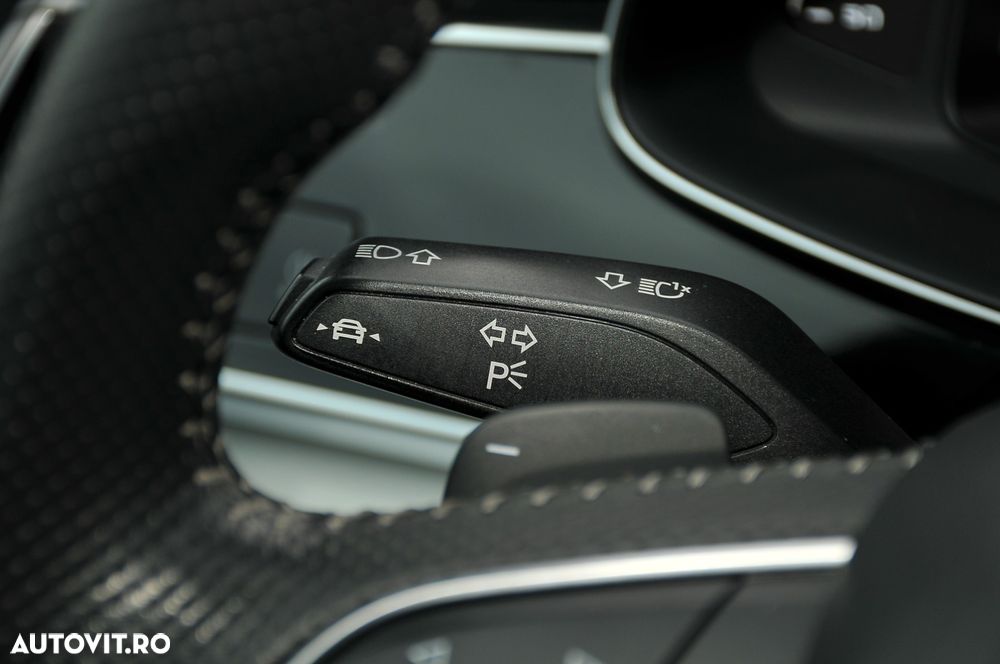 Audi Q8 3.0 50 TDI quattro Tiptronic MHEV - 25