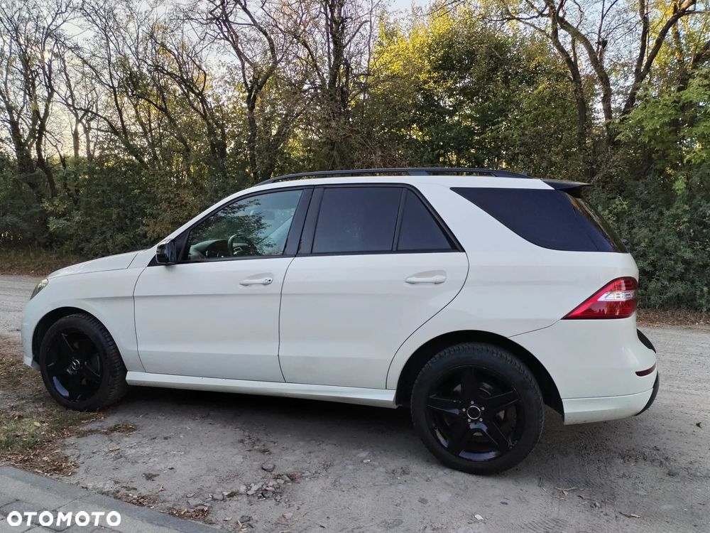 Mercedes-Benz ML 350 BlueTEC 4-Matic - 10