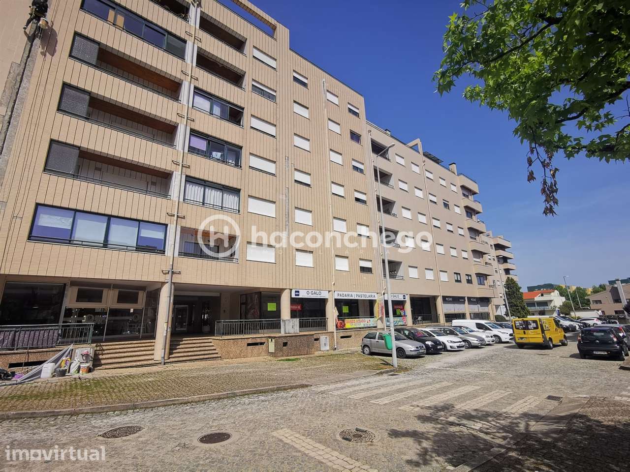 Apartamento T2 com varanda em Arcozelo, Barcelos - Grande imagem: 2/24