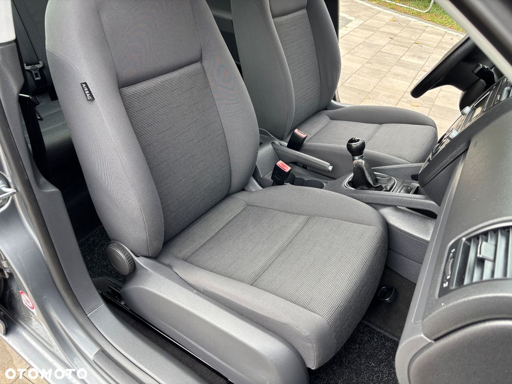 Volkswagen Golf 1.4 Trendline - 27