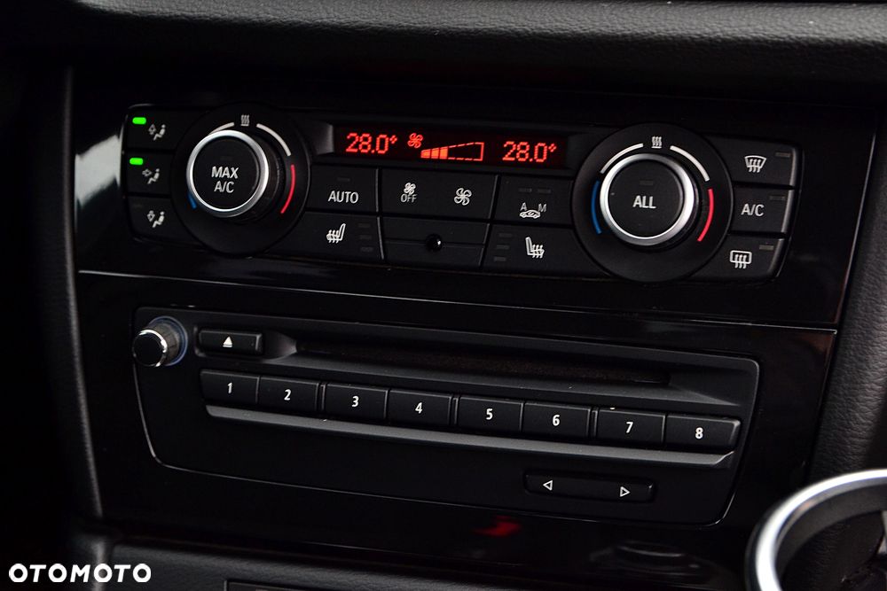 BMW X1 sDrive18d xLine - 20