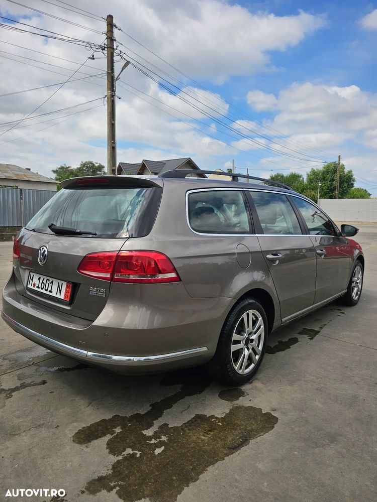 Volkswagen Passat 2.0 TDI DSG BlueMotion Technology Comfortline - 3