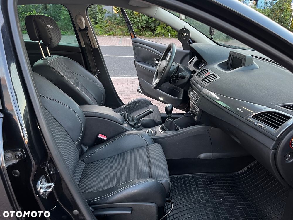 Renault Megane 1.9 dCi Dynamique Euro5 - 21