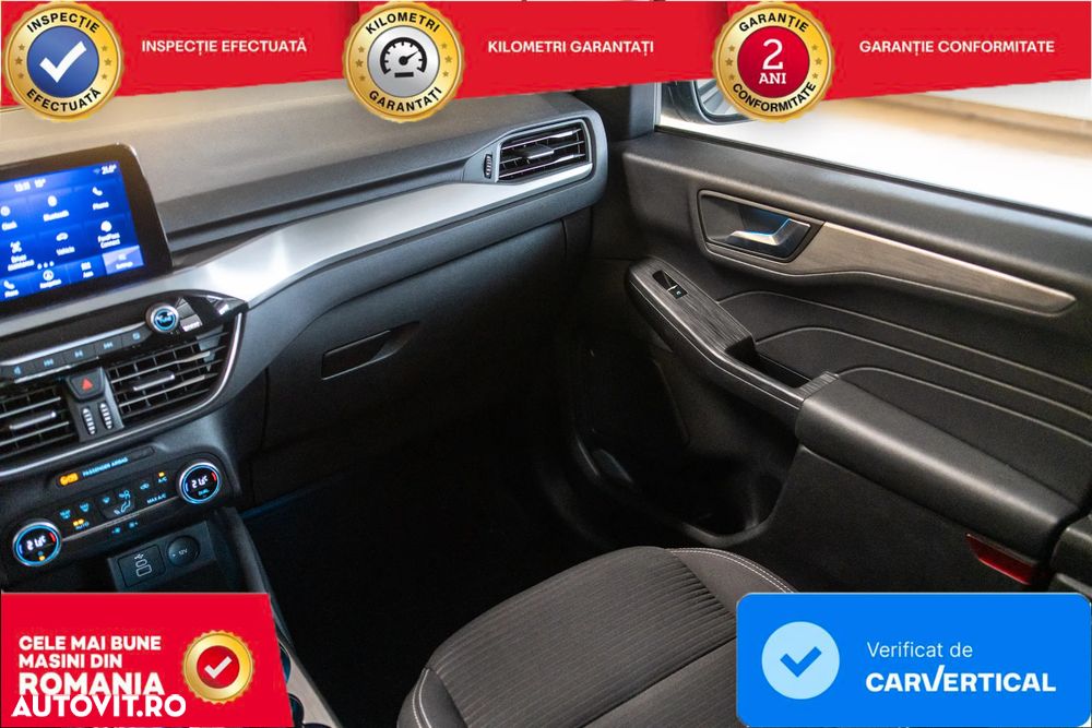 Ford Kuga - 28