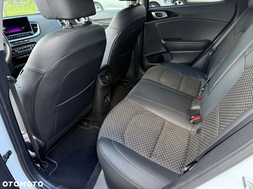 Kia XCeed 1.5 T-GDI Prestige Line DCT - 15