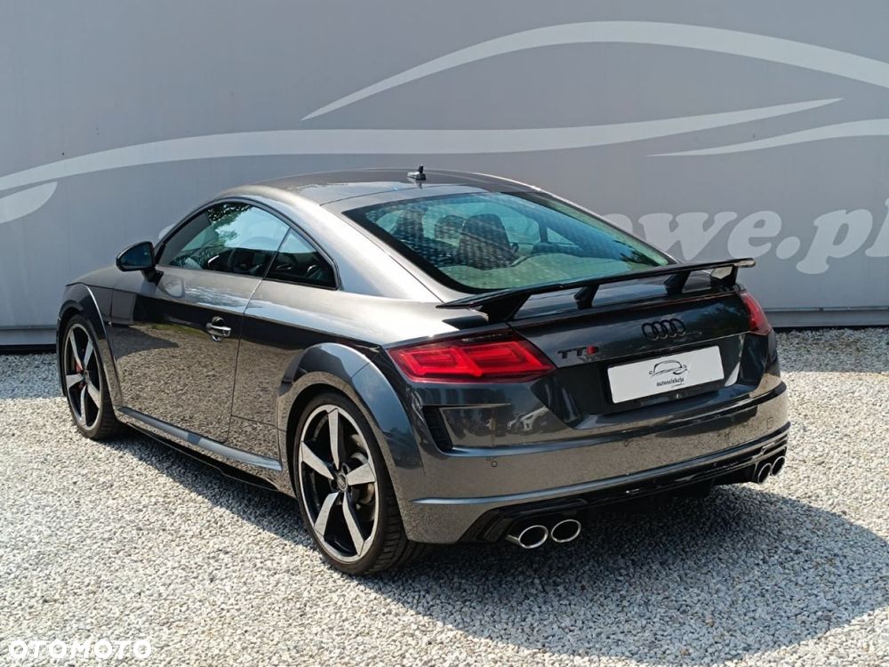 Audi TT S Coupé - 4