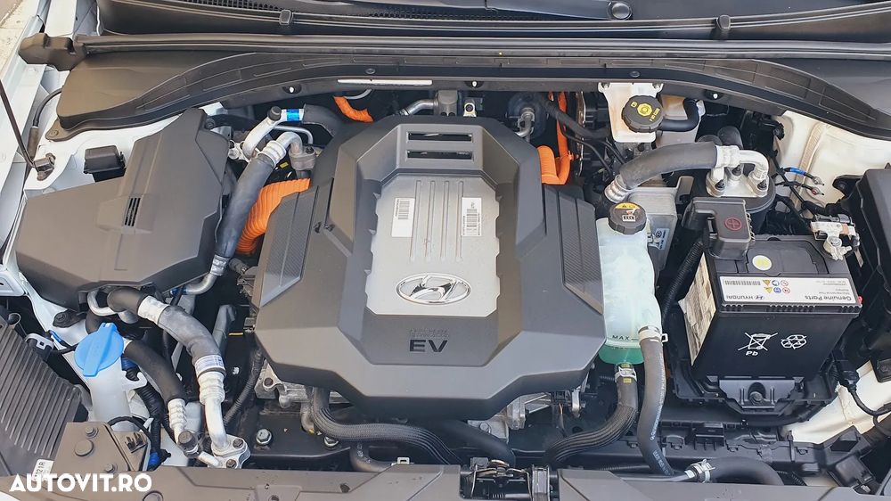Hyundai IONIQ 120CP Exclusive - 29