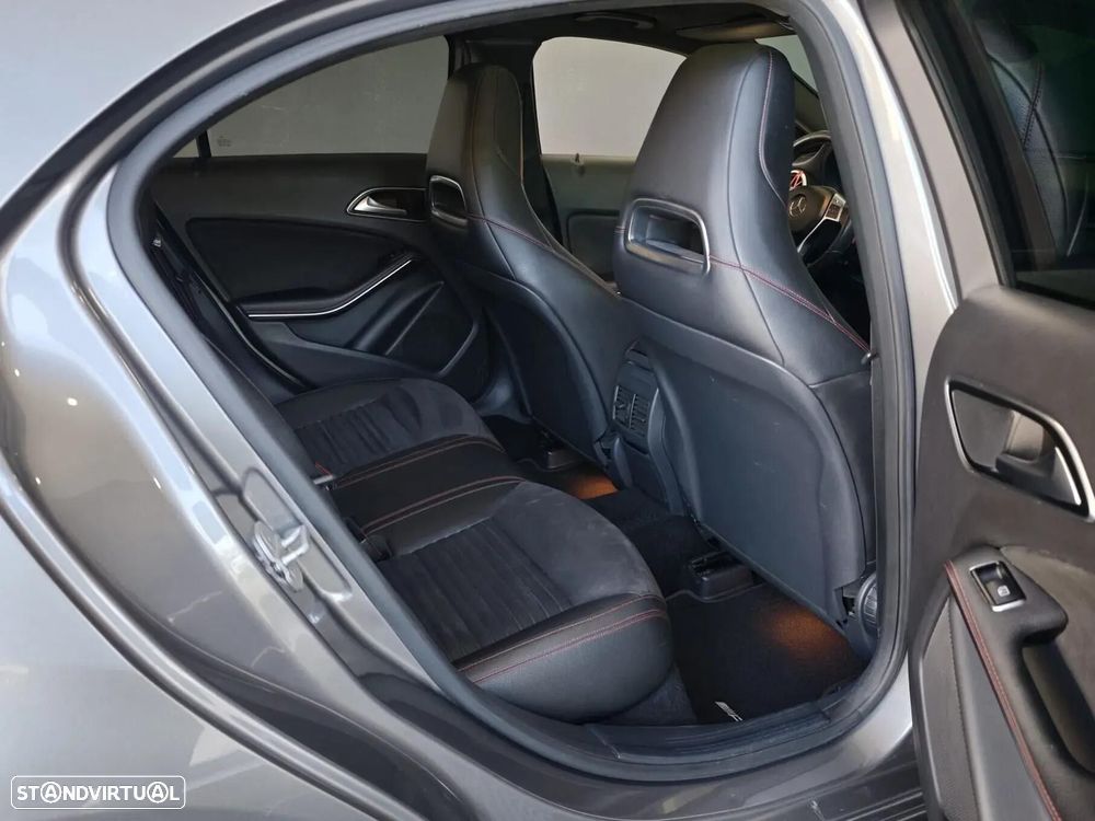 Mercedes-Benz A 200 CDI 7G-DCT AMG Line - 40
