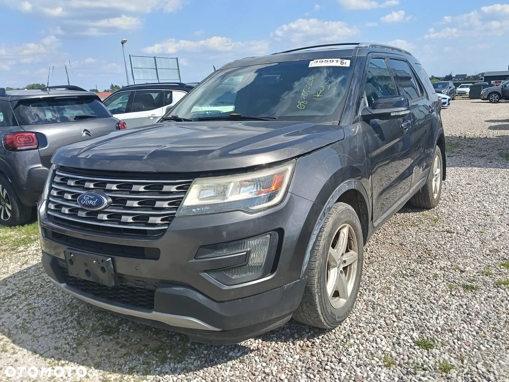 Ford Explorer - 3