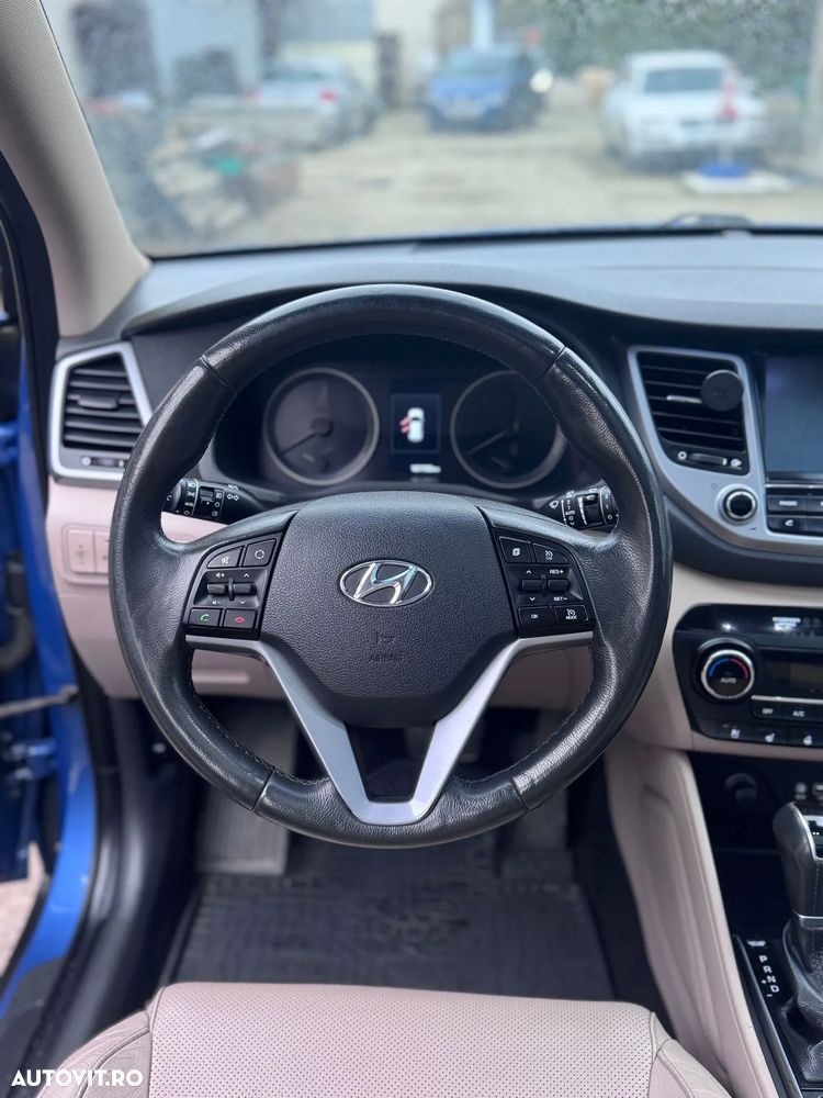 Hyundai Tucson 2.0 CRDI 4WD 6AT Luxury Pack+ - 8