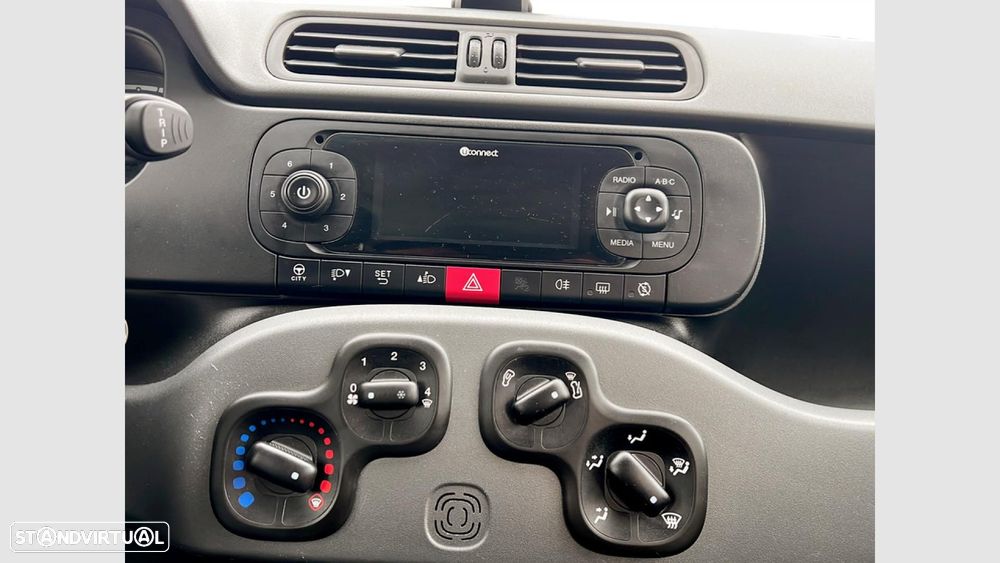 Fiat Panda 1.0 Hybrid City Life - 19