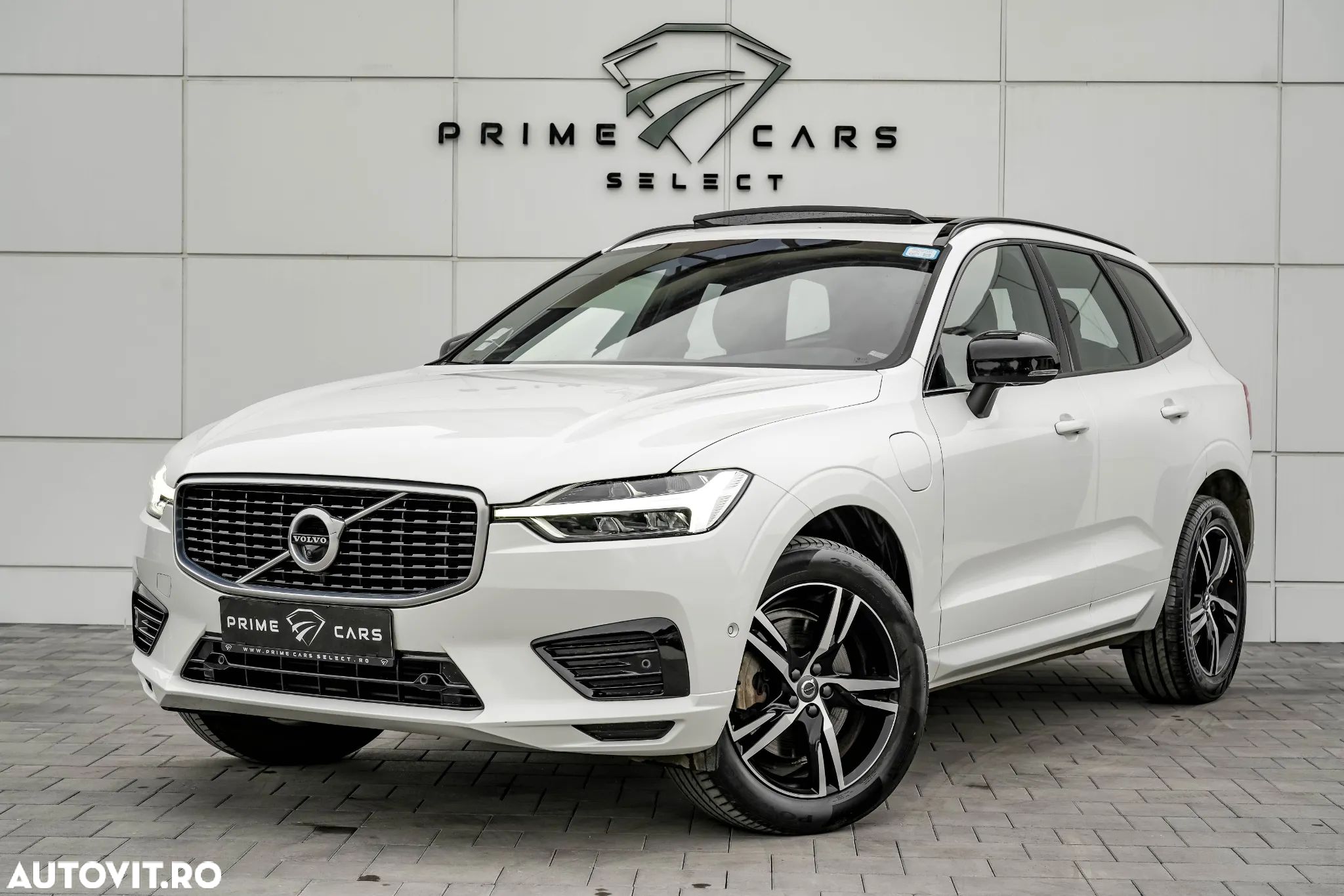 Volvo XC 60 T8 AWD Recharge Geartronic RDesign - 1
