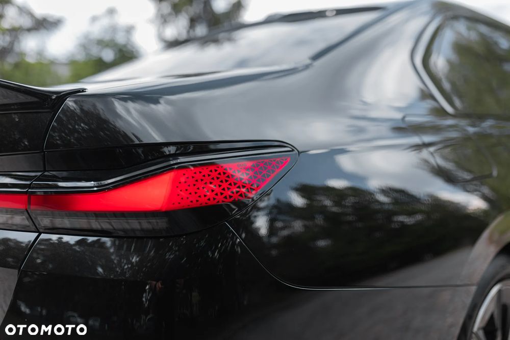 BMW i7 105.7kWh xDrive60 M Sport - 18