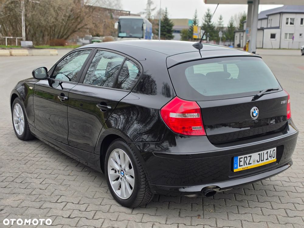 BMW Seria 1 116i Edition Sport - 14