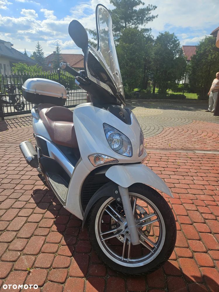 Yamaha X-max - 1