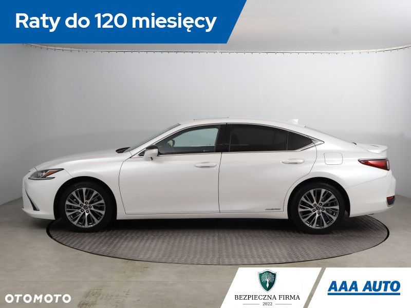 Lexus ES - 3