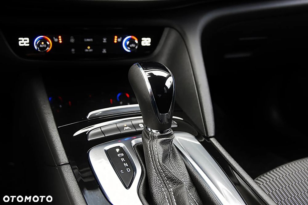 Opel Insignia 1.5 T GPF Innovation S&S - 33