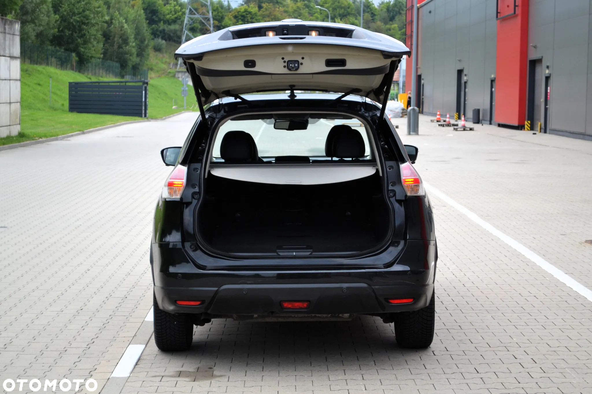 Nissan X-Trail 1.6 DIG-T Tekna 2WD - 29